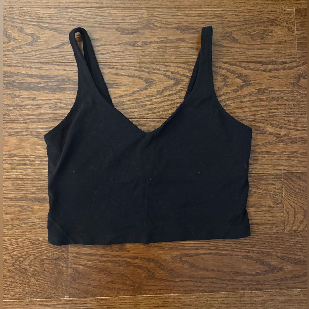 Lululemon Cropped Workout Tank Top - size 8